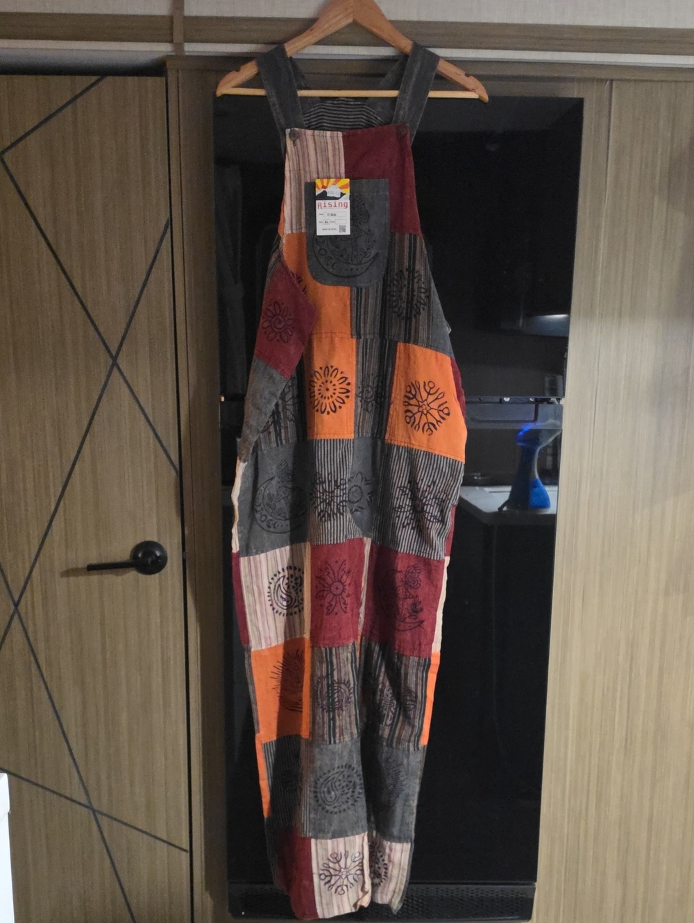 🍄NWT, BOHEMIAN PATCH OVERALLS BY " RISING INTERNATIONAL" 🍂 - Picture 7 of 17